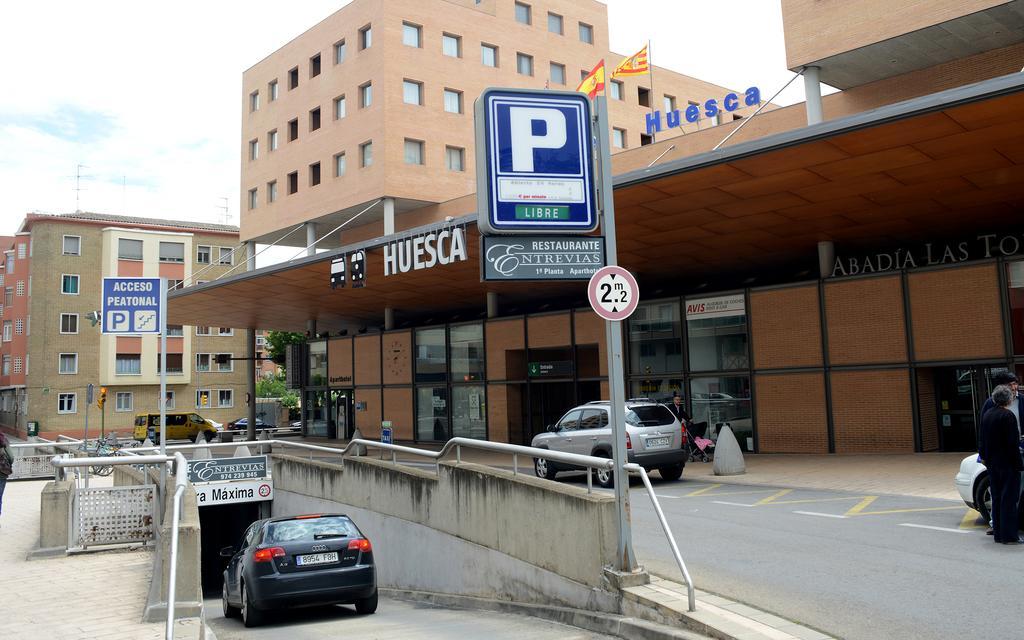Aparthotel Sercotel Huesca Eksteriør billede