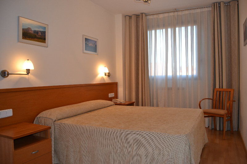 Aparthotel Sercotel Huesca Eksteriør billede