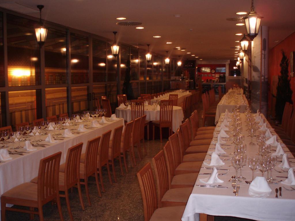 Aparthotel Sercotel Huesca Eksteriør billede